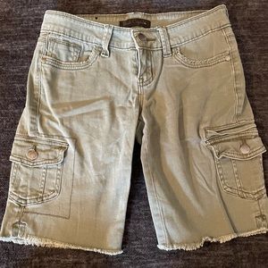 Cargo capris shorts size 3
